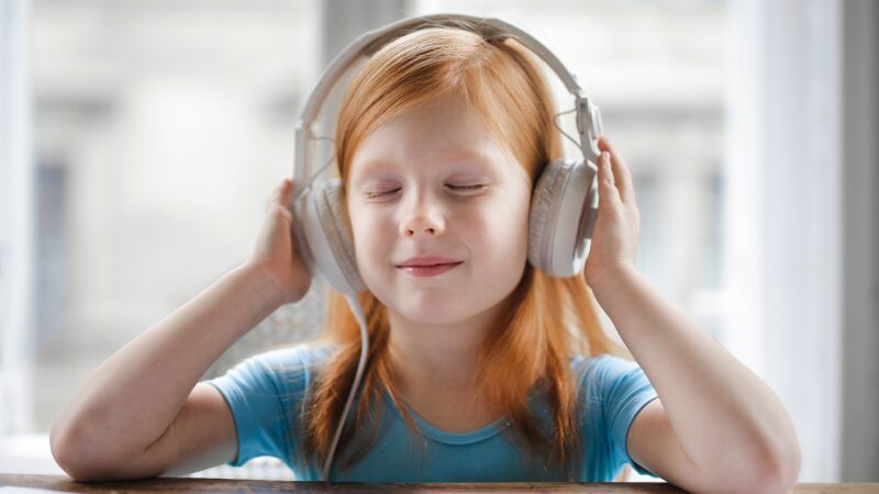 音楽を聴く